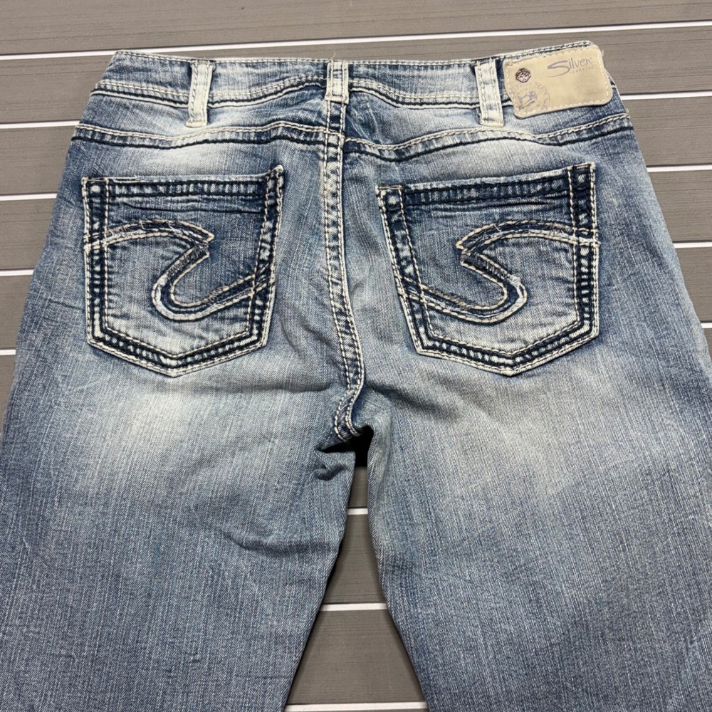 Silver Jeans Co Suki High Baby Boot Light Wash Denim W30 L33 L94514SJB177